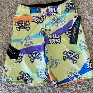 BNWT boys Billabong shorts
